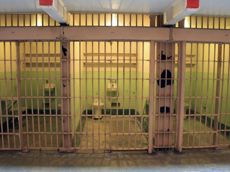 Alcatraz_Island_-_prison_cells