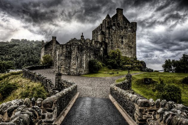 Eilean-Donan-Castle-13th-Century-Scotland-Castle