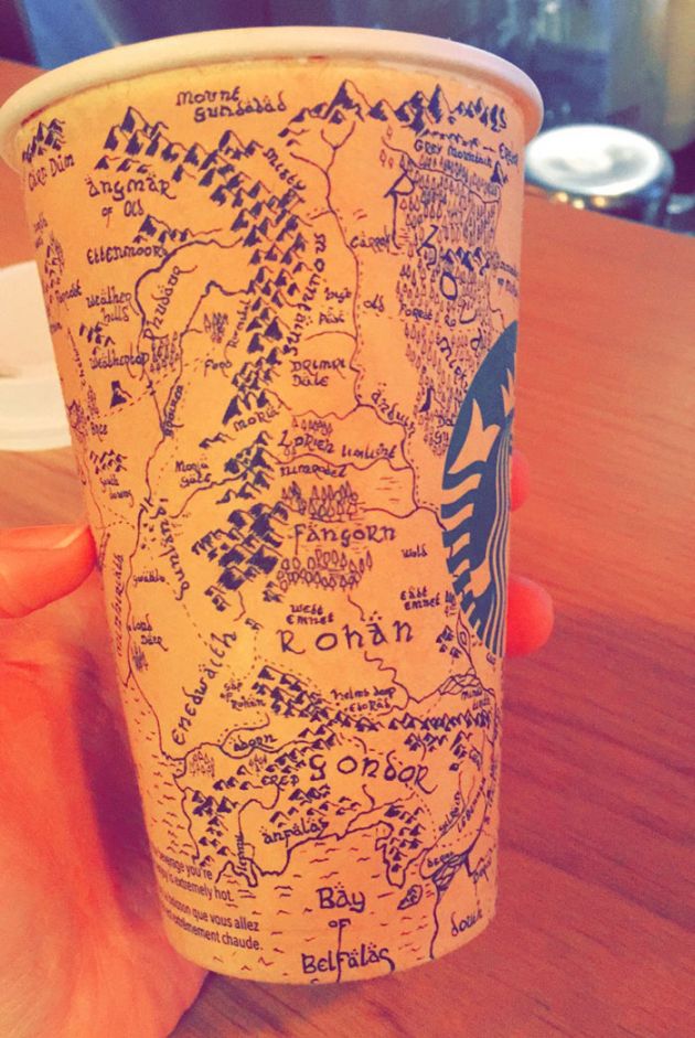 lord-of-the-rings-middle-earth-map-starbucks-coffee-cup-liam-kenny-1