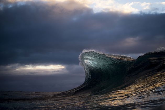 wave-photography-ray-collins-25__880