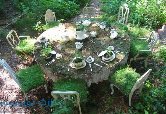 recycled-furniture-garden-20__700