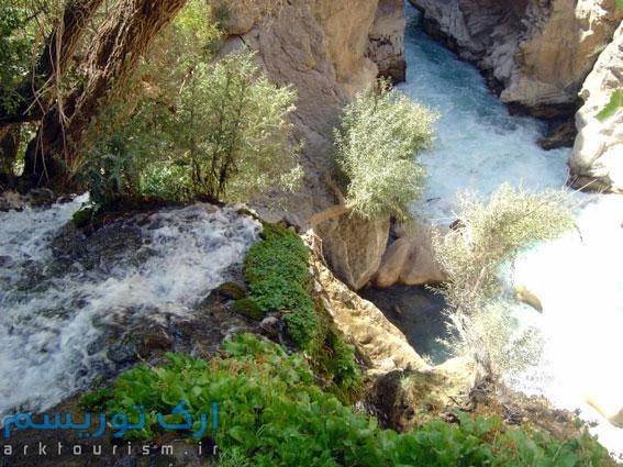 آبشار آب ملخ (3)