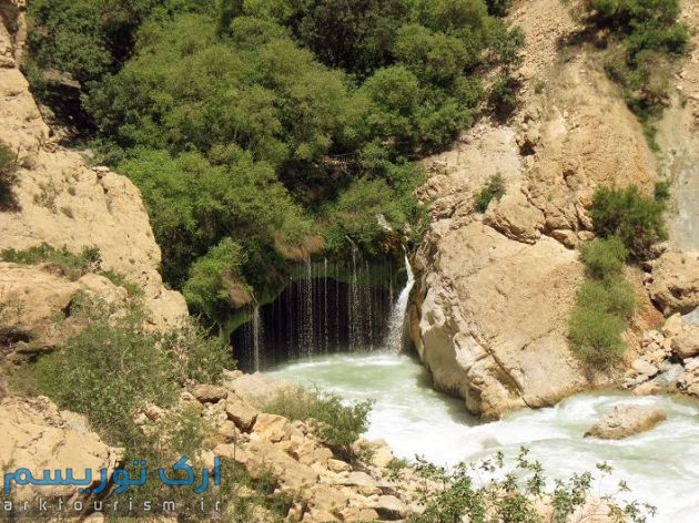 آبشار آب ملخ (5)